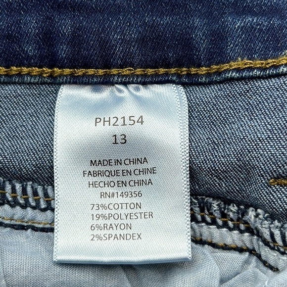 Blue Turtle High Rise Denim Cargo Size 13 - Picture 9 of 16